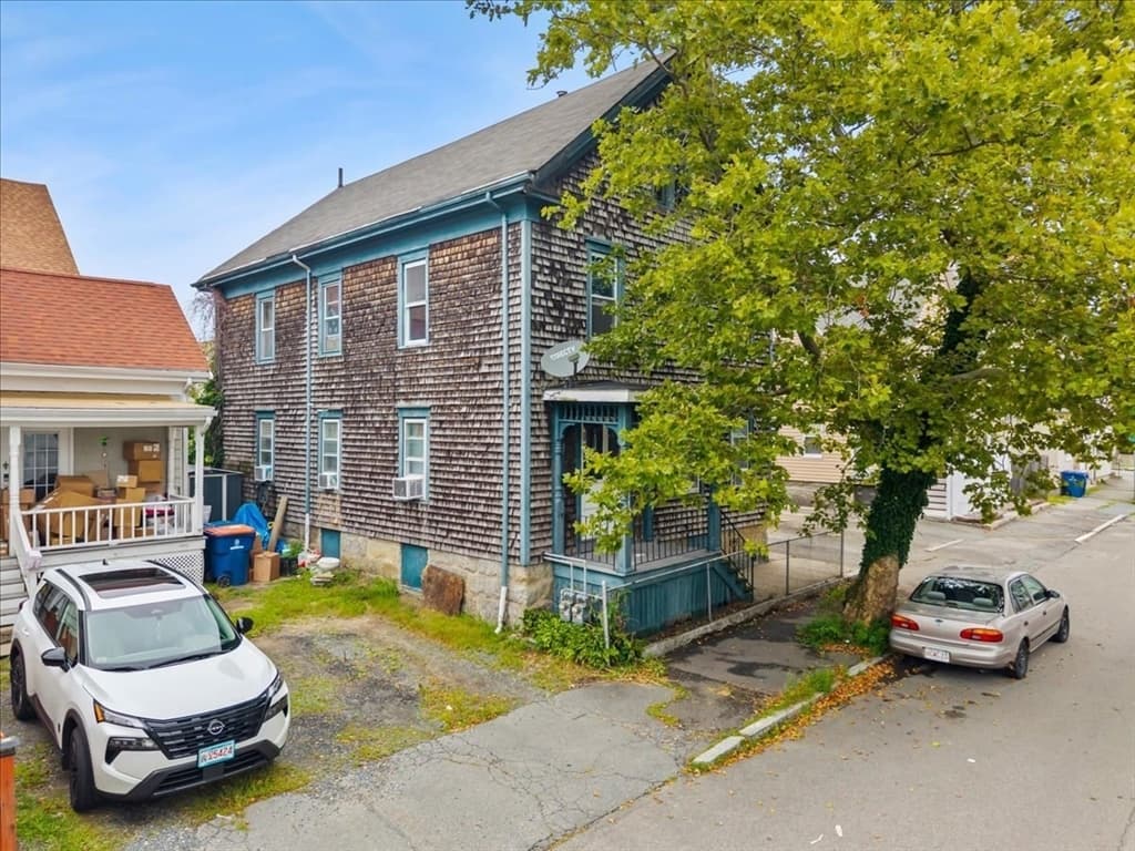 213 Austin St, New Bedford MA 02740 photo 20