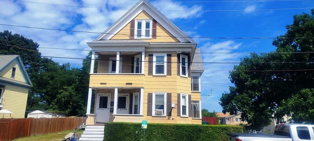 45-47 Dracut Street, Lowell MA 01854 photo 5