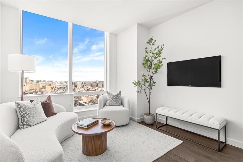 430 Stuart # 1604, Boston MA 02116 photo 3