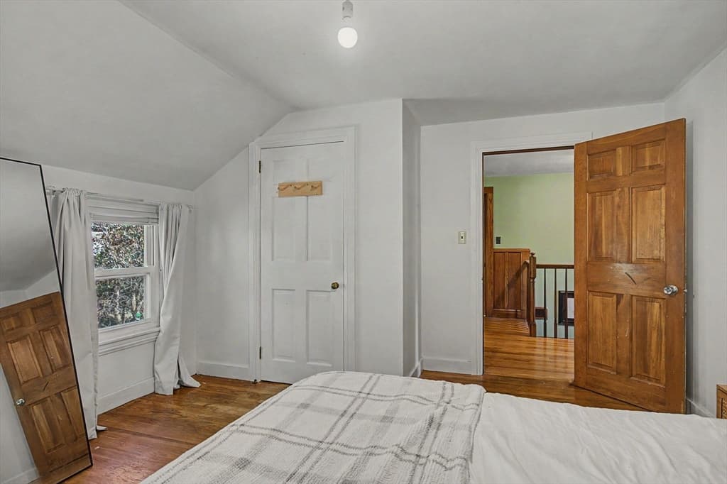 66 Glendale St, Easthampton MA 01027 photo 22