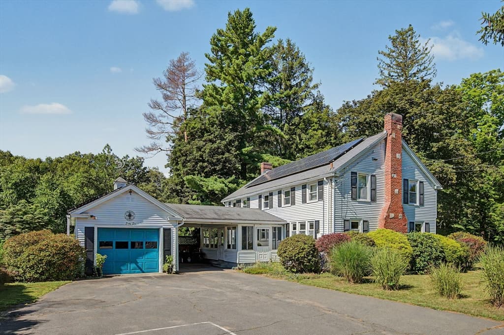 66 Glendale St, Easthampton MA 01027
