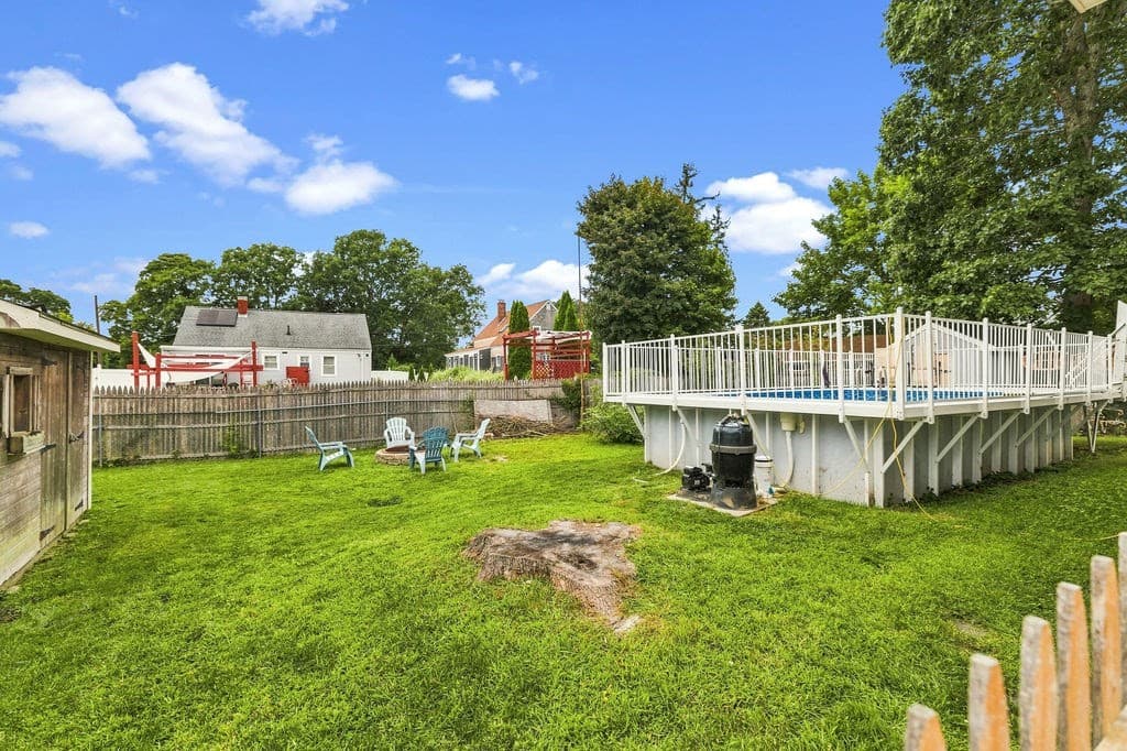 75 Acorn St, New Bedford MA 02740 photo 33