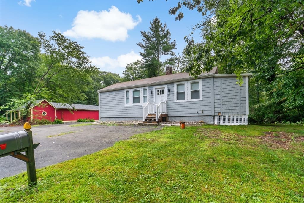 311 Winthrop Street, Rehoboth MA 02769