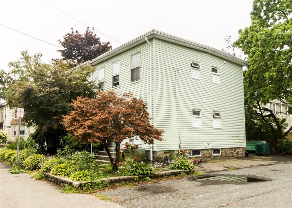 60-62 Alder Street, Waltham MA 02453 photo 4