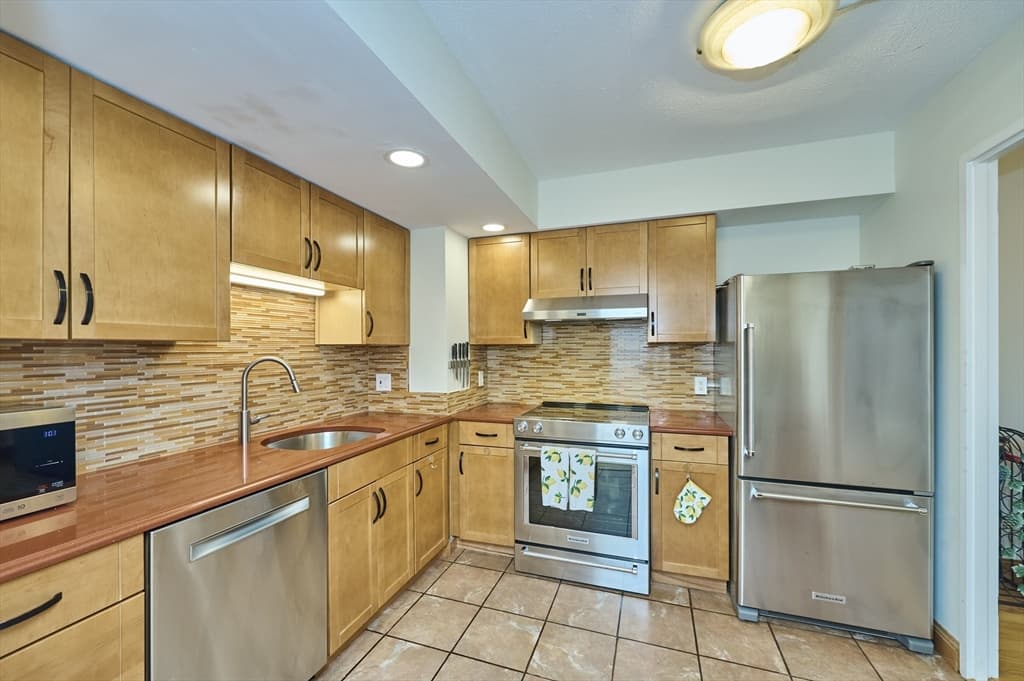 250 Hammond Pond Parkway # 609S, Newton MA 02467 photo 10