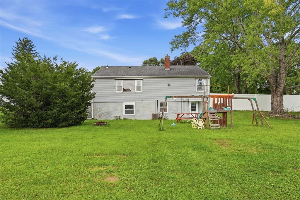 421 Holyoke St, Ludlow MA 01056 photo 34