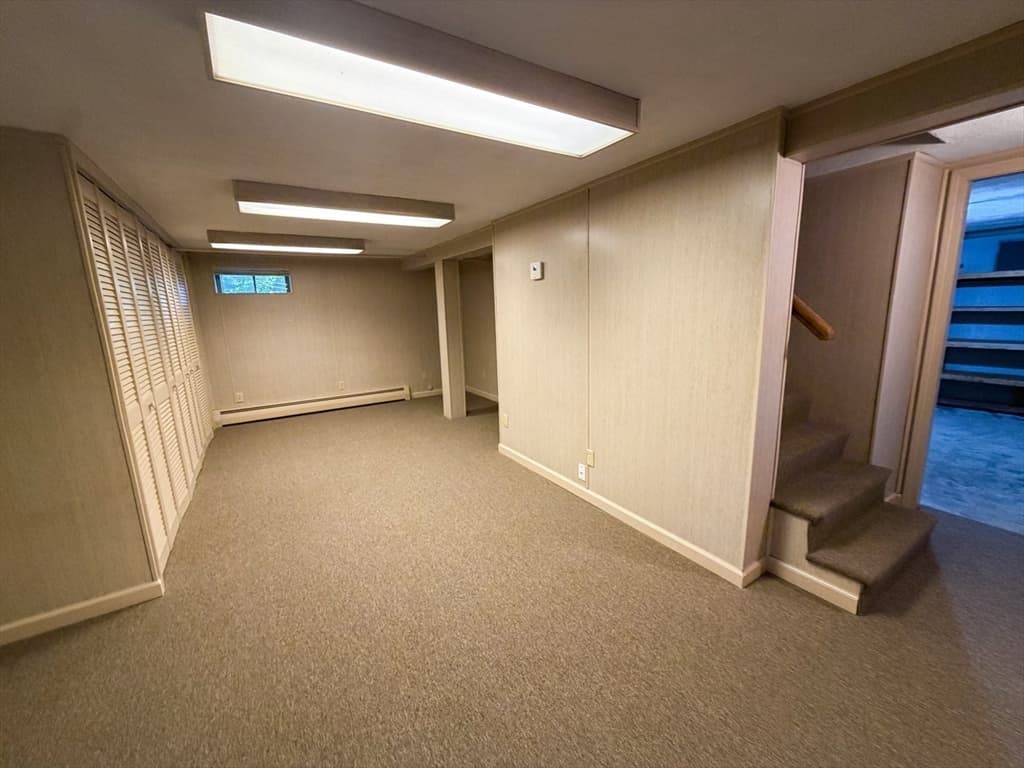 Single Family Residence at 22 Ranlett Ln, Billerica MA 01821, Billerica, photo 32 of 41