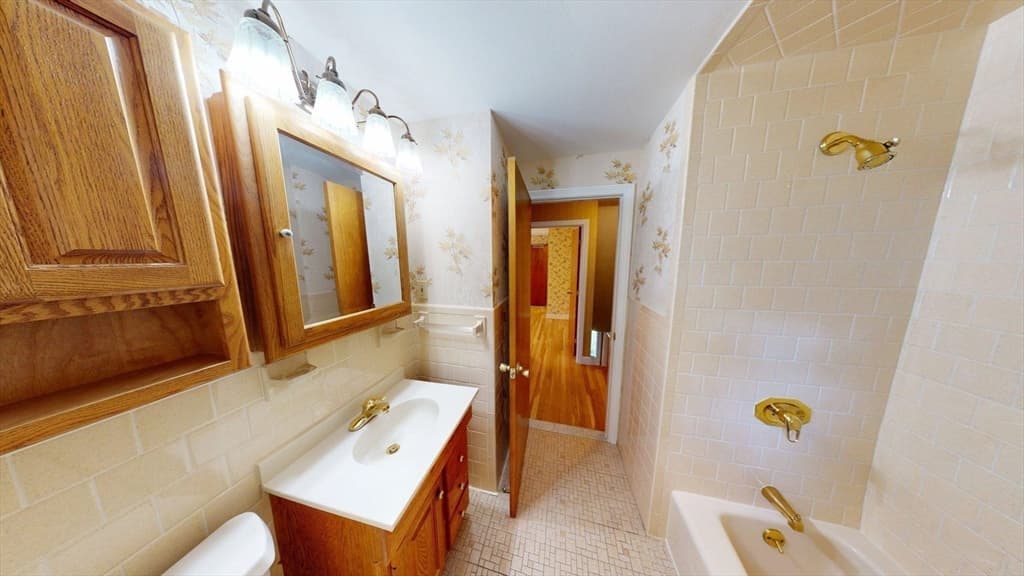 Single Family Residence at 22 Ranlett Ln, Billerica MA 01821, Billerica, photo 21 of 41