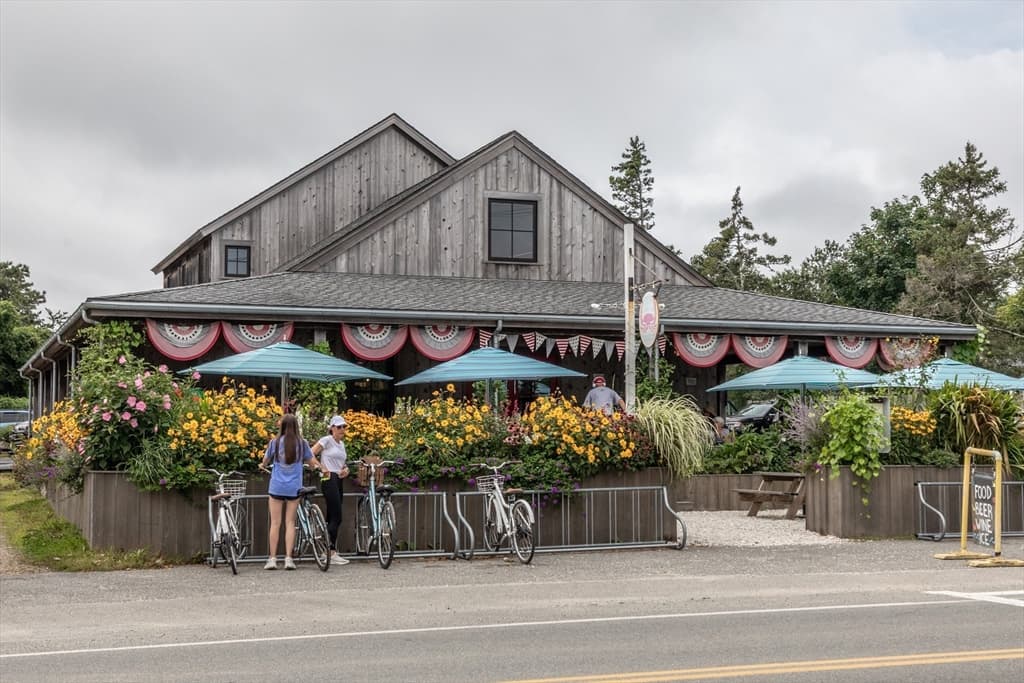 21 Vickers Street, Edgartown MA 02539 photo 42