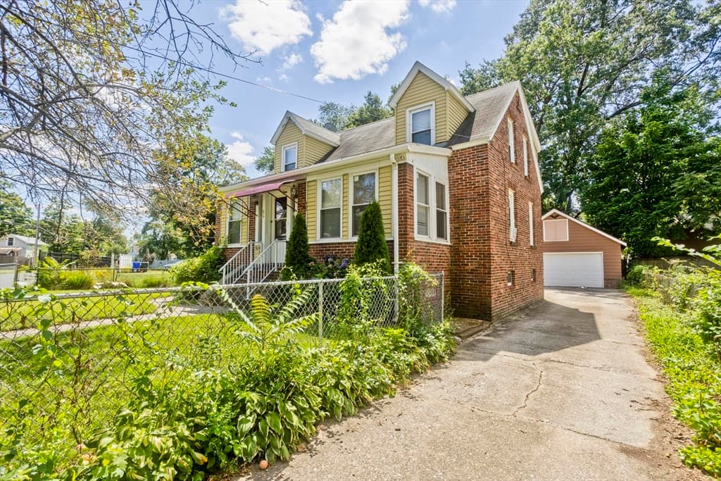 Single Family Residence at 86 Laurence, Springfield MA 01104, Springfield, photo 41 of 42
