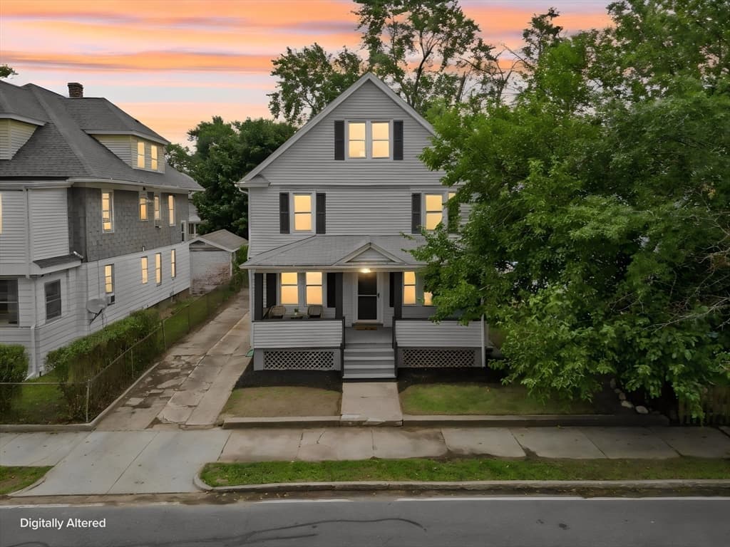 615 White St, Springfield MA 01108 photo 3