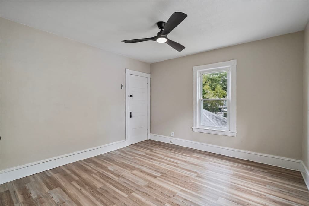 615 White St, Springfield MA 01108 photo 31