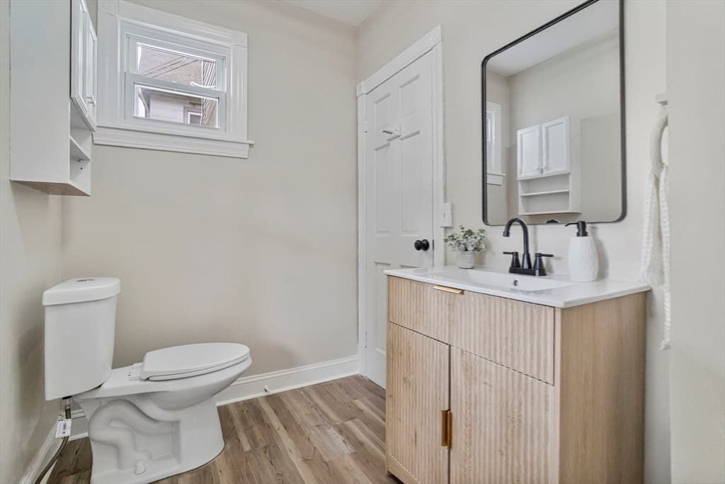 615 White St, Springfield MA 01108 photo 21