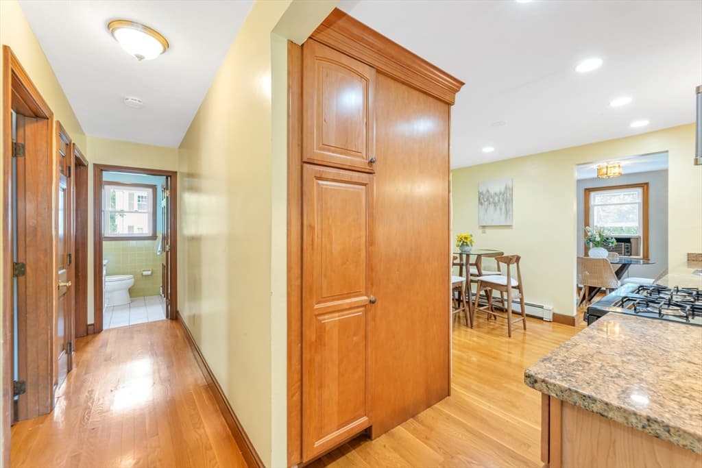 20 Paragon, Boston MA 02132 photo 18
