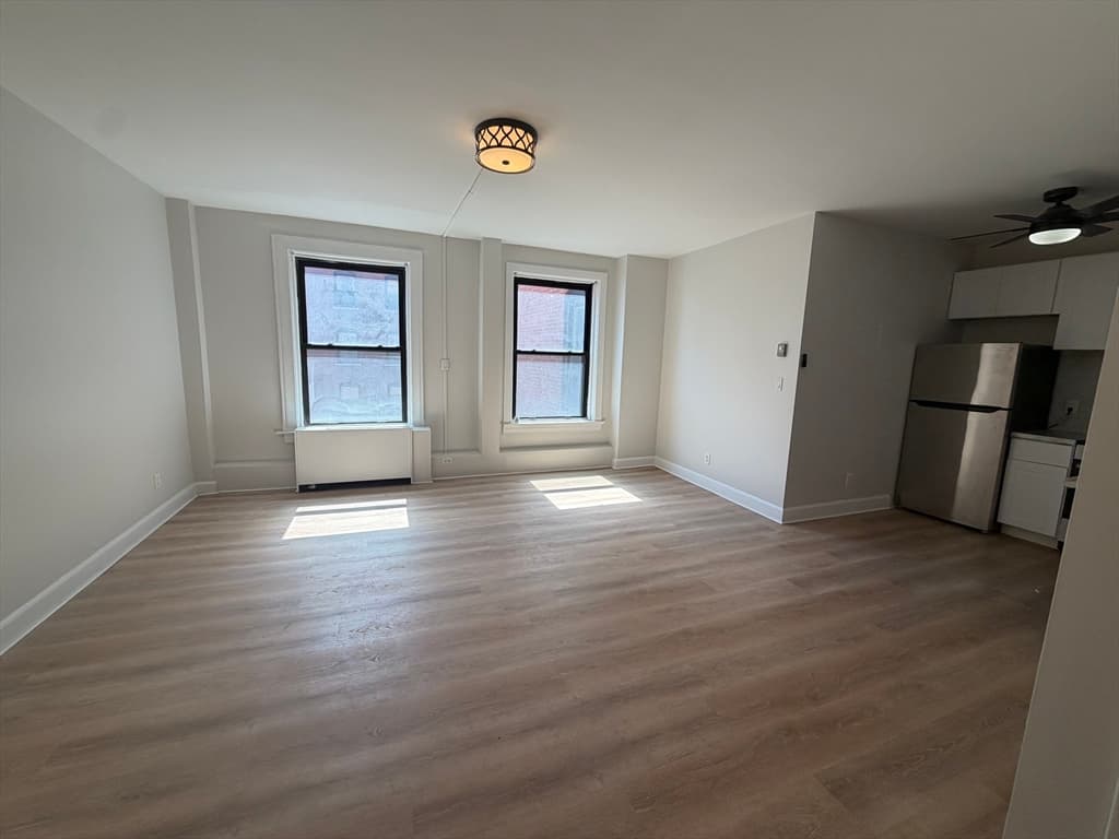 140 Chestnut St # 605, Springfield MA 01103