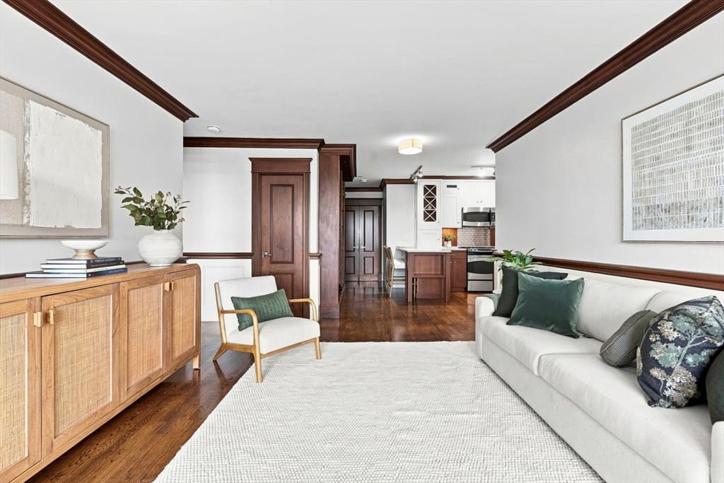 85 E India Row # 8A, Boston MA 02110 photo 3
