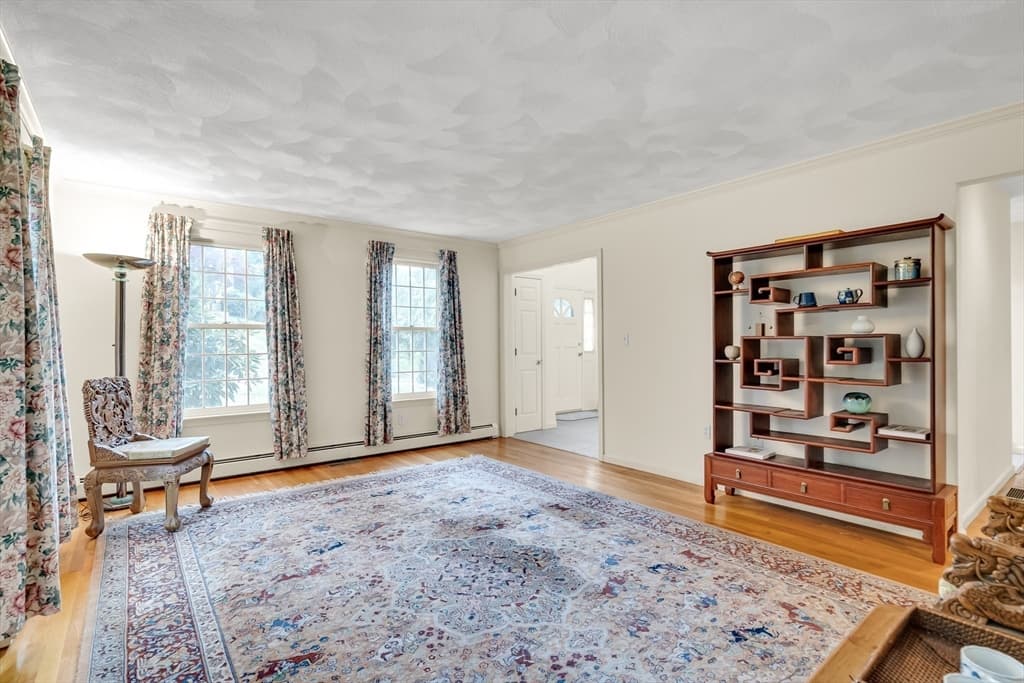 4 Crestview Rd, Bedford MA 01730 photo 20