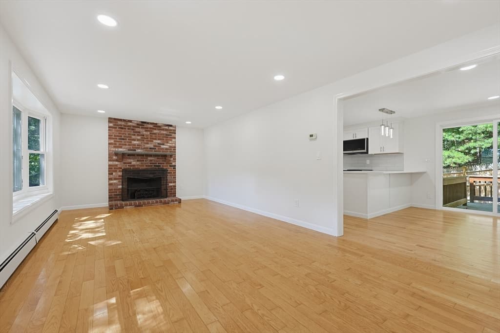 12 White Ave, Concord MA 01742 photo 9