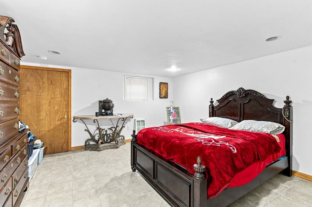 1298 Rebecca Rd, Dighton MA 02764 photo 32