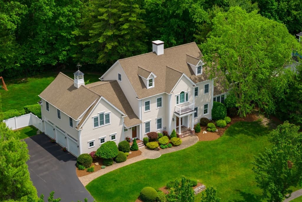 36 Stone Meadow Ln, Hanover MA 02339