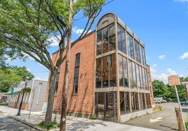 48-49-49A Lowell St, Peabody MA 01960