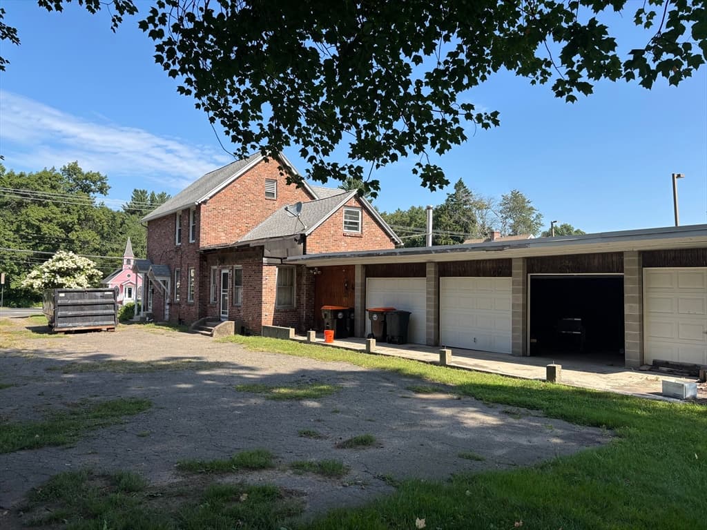 456 Granby Rd, South Hadley MA 01075 photo 7