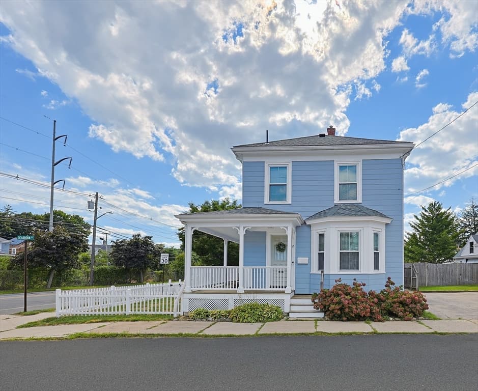 2 Dearborn Ave, Beverly MA 01915