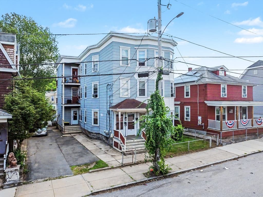 22-24 Hawley St, Lawrence MA 01843