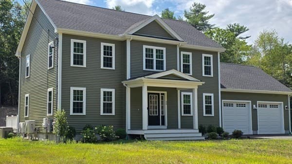 90 Howland Rd, Lakeville MA 02347 photo 2