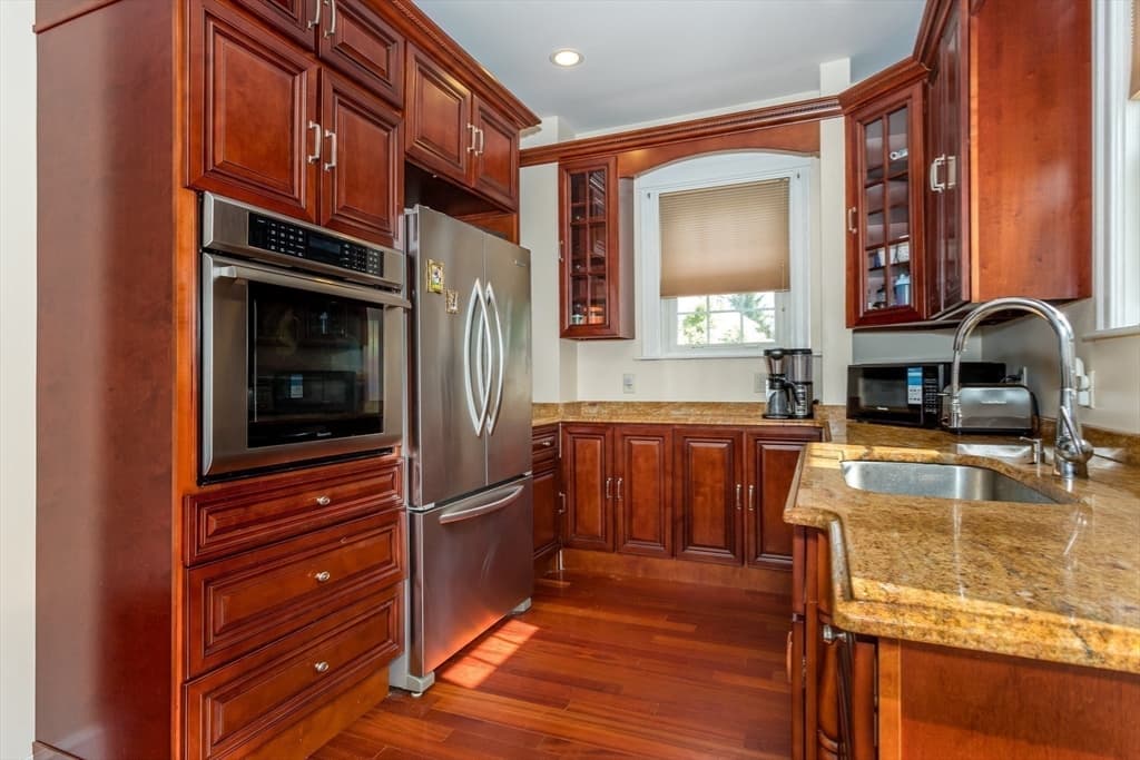 34 Avon Way, Quincy MA 02169 photo 12