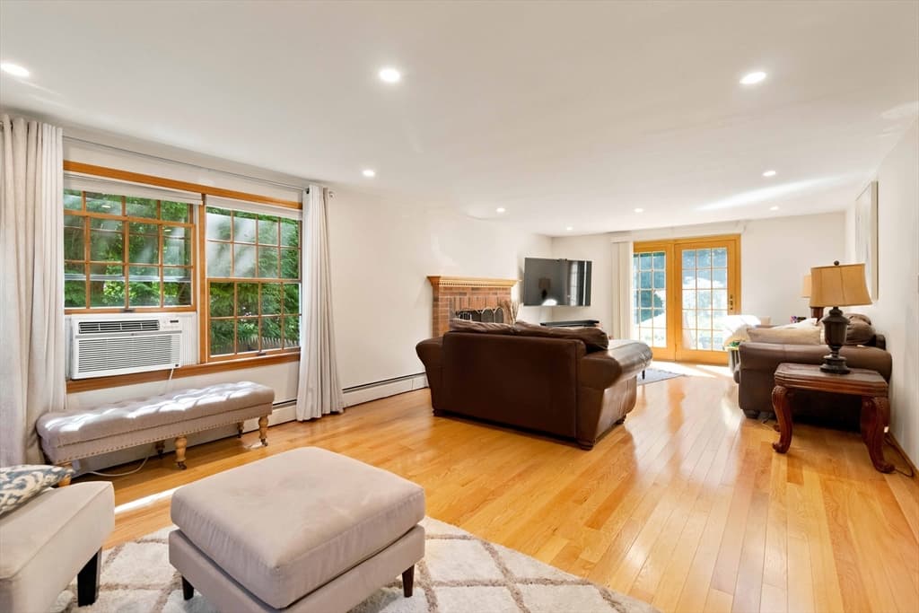 50 North St., Douglas MA 01516 photo 6