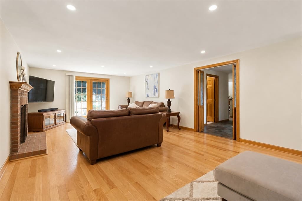 50 North St., Douglas MA 01516 photo 7
