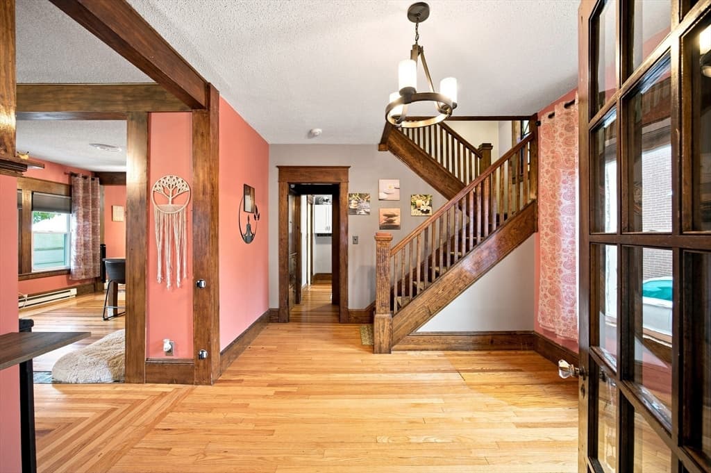 90 Bonneville Ave, Chicopee MA 01013 photo 5