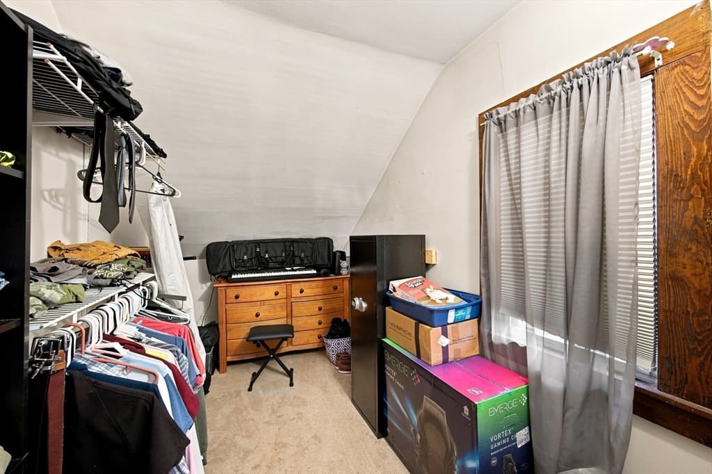90 Bonneville Ave, Chicopee MA 01013 photo 20