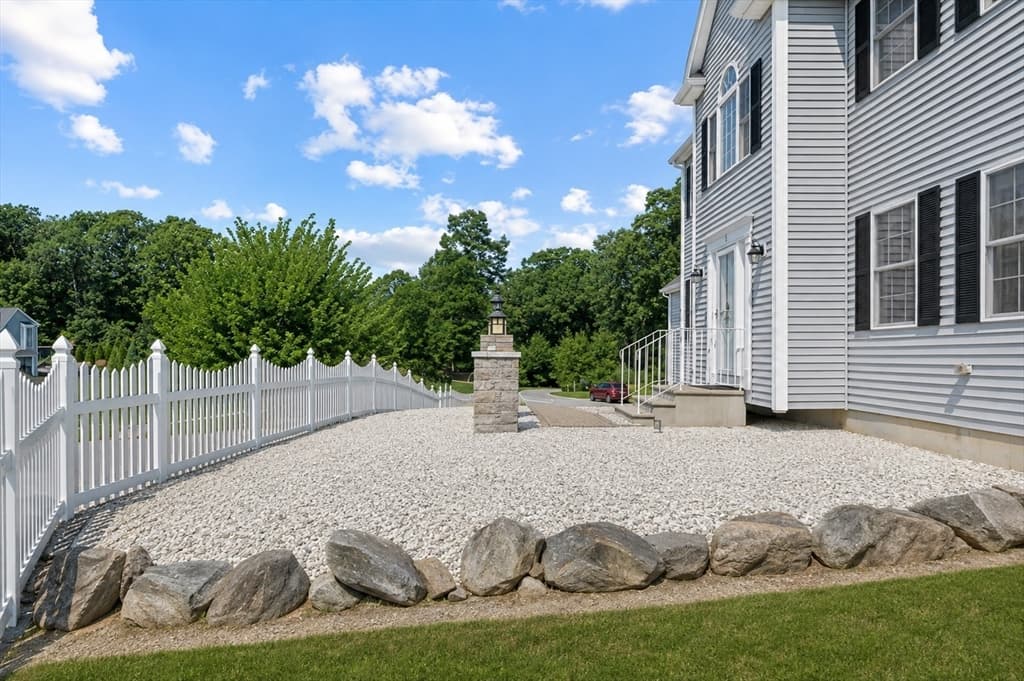 Single Family Residence at 3 Moore Dr, Millbury MA 01527, Millbury, photo 2 of 40