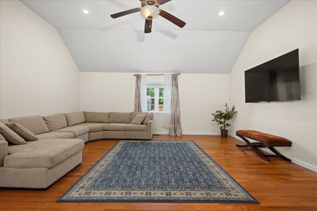 Single Family Residence at 3 Moore Dr, Millbury MA 01527, Millbury, photo 13 of 40