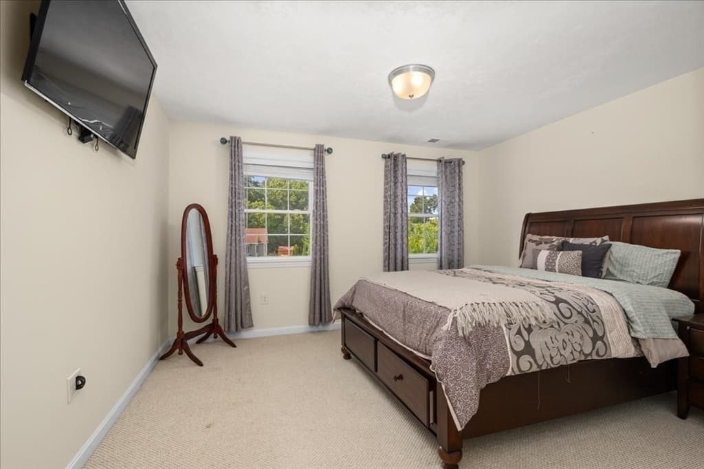 Single Family Residence at 3 Moore Dr, Millbury MA 01527, Millbury, photo 25 of 40
