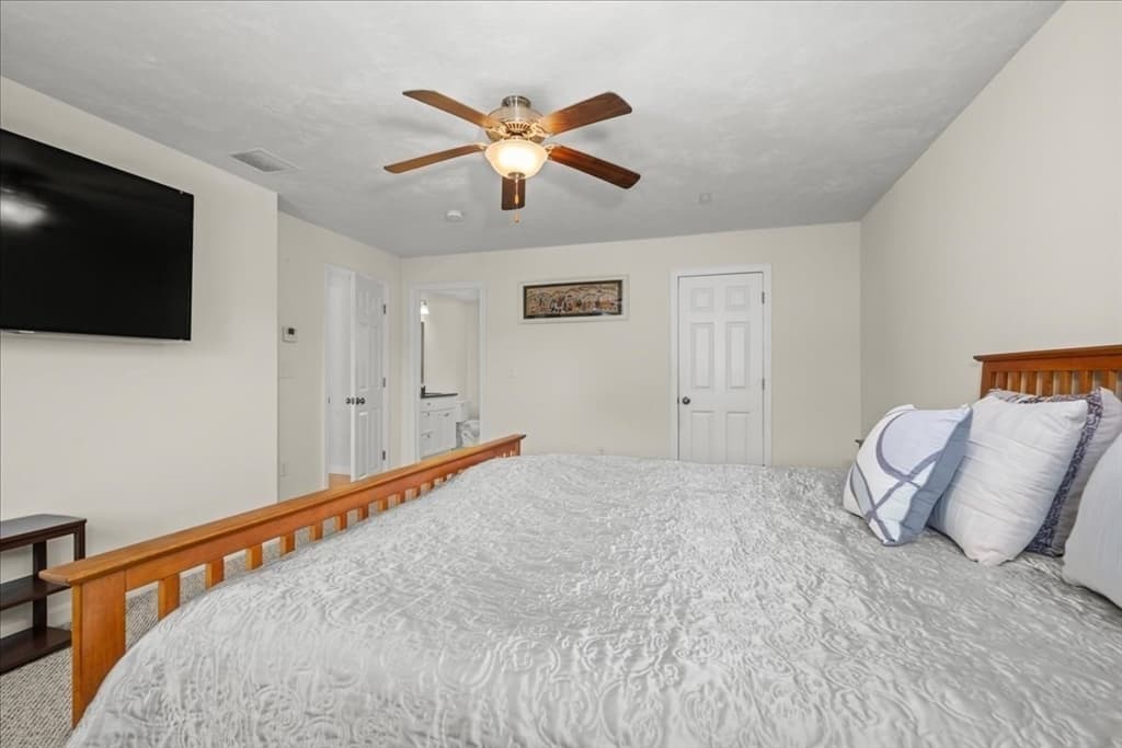 Single Family Residence at 3 Moore Dr, Millbury MA 01527, Millbury, photo 21 of 40