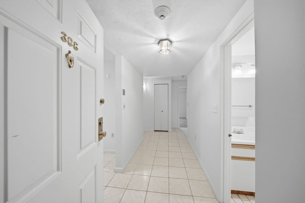 100 High St # 308, Medford MA 02155 photo 15