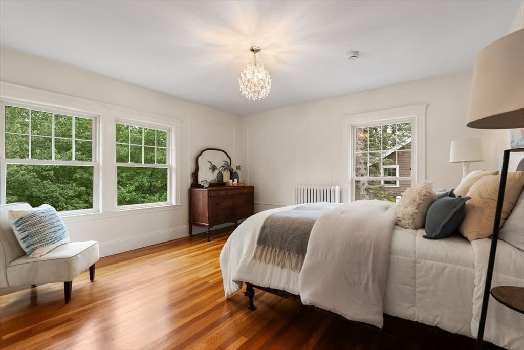 855 Commonwealth Ave, Newton MA 02459 photo 18