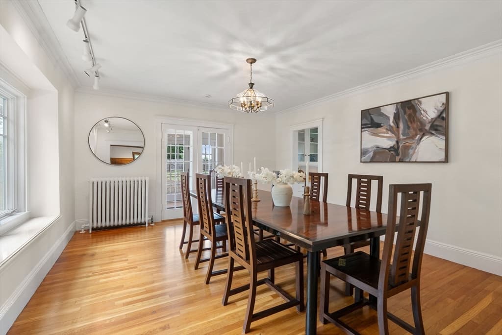 855 Commonwealth Ave, Newton MA 02459 photo 15