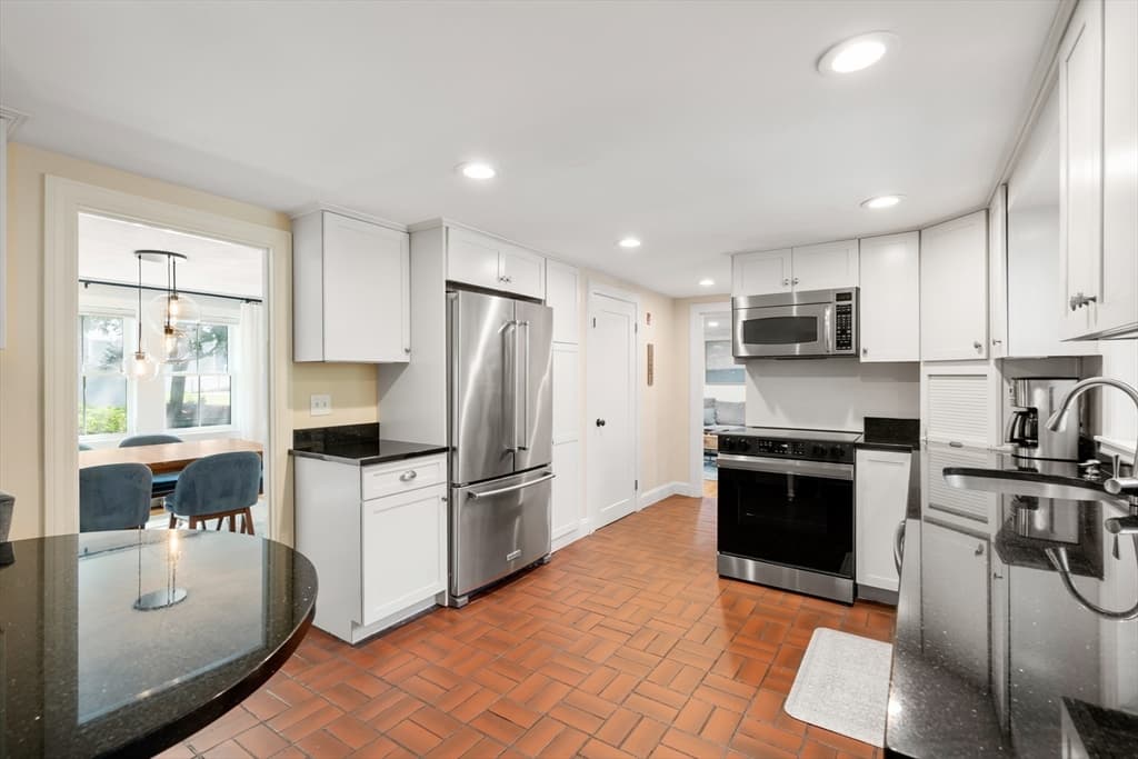 Single Family Residence at 14 Fuller Brook Ave, Needham MA 02492, Needham, photo 11 of 32