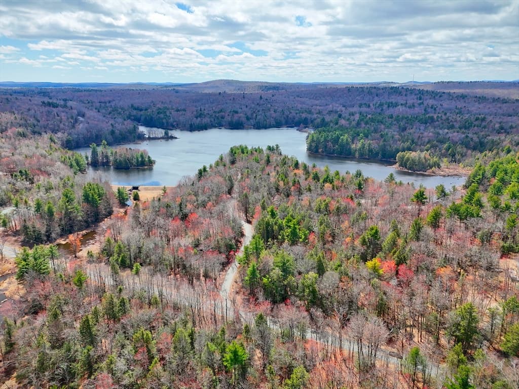 0 Bonny Rigg Hill Rd, Becket MA 01223