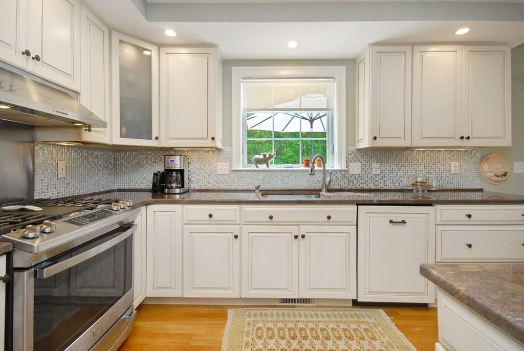8 Barton Rd, Harvard MA 01451 photo 5