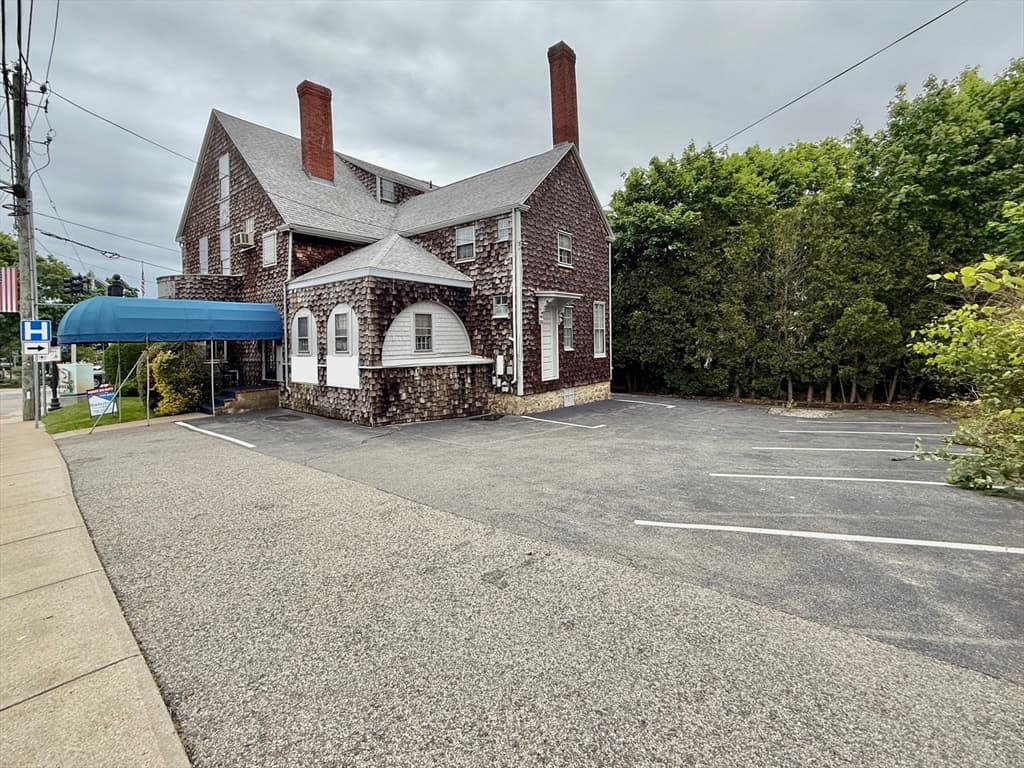 100 Court St, Plymouth MA 02360 photo 29