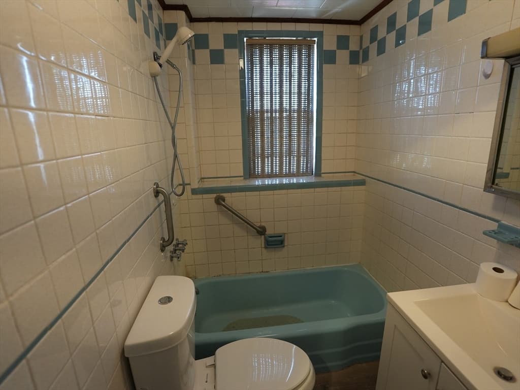 13 Belgrade St, Revere MA 02151 photo 28