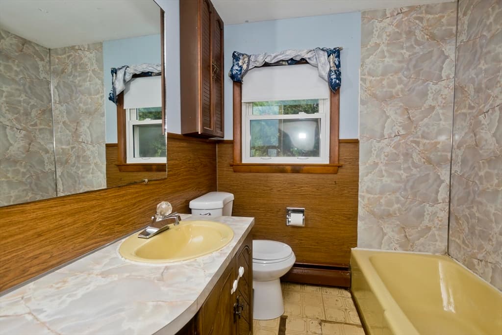 67 Warwick Rd, Chicopee MA 01020 photo 17