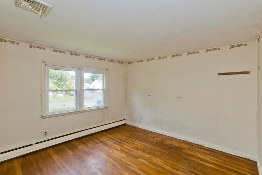 67 Warwick Rd, Chicopee MA 01020 photo 12