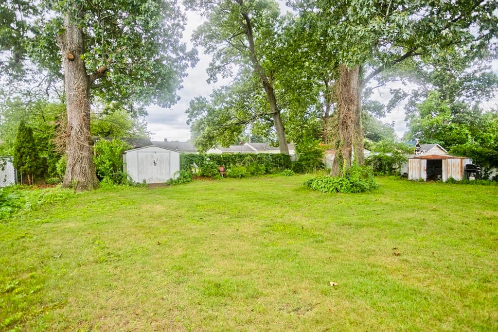 67 Warwick Rd, Chicopee MA 01020 photo 20