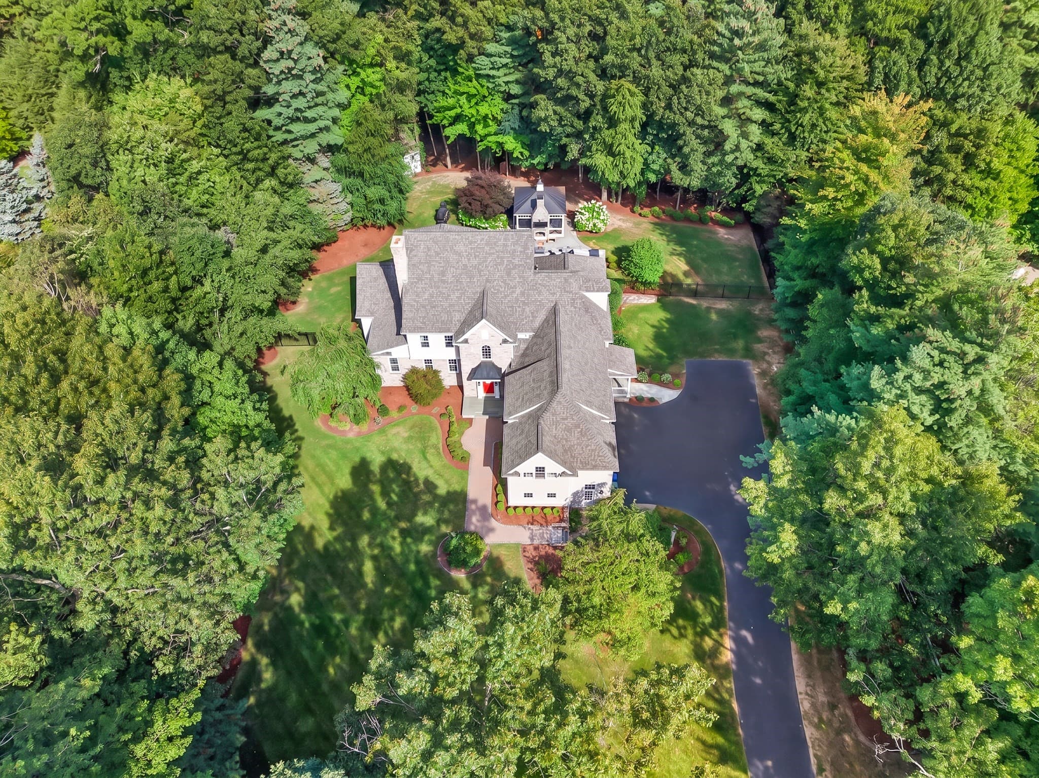 Single Family Residence at 114 Fox Run Rd, Bolton MA 01740, Bolton, photo 6 of 42